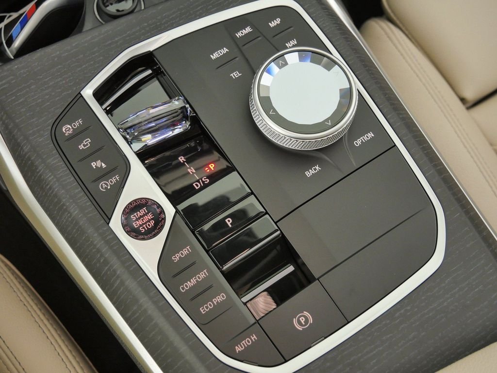 New 2026 Black Sapphire Metallic BMW 330i xDrive image 47