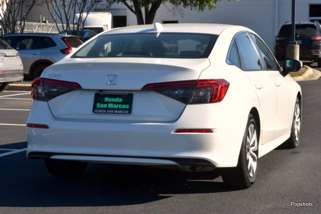 Certified Used 2023 Platinum White Pearl Honda 2.0L 4D LX image 3