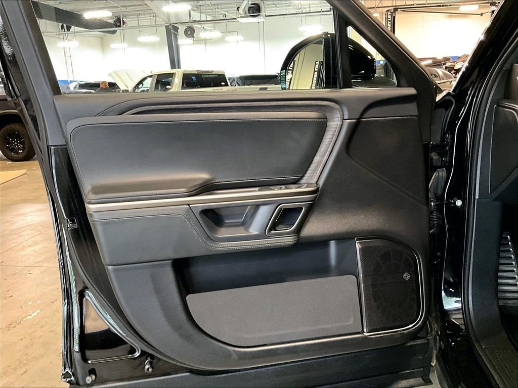 Used 2024 Gray Rivian Adventure image 9