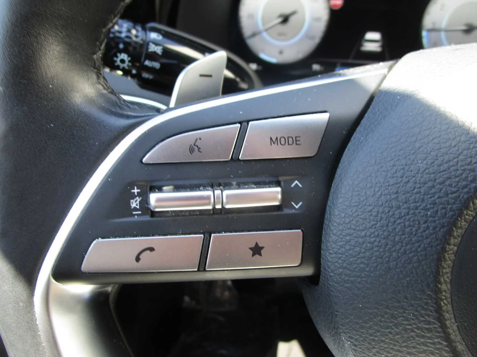 Used 2023 Abyss Black Pearl Hyundai Calligraphy image 30