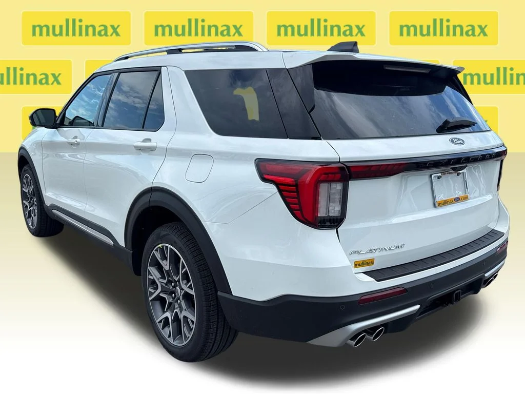 New 2027 White Ford Platinum image 4