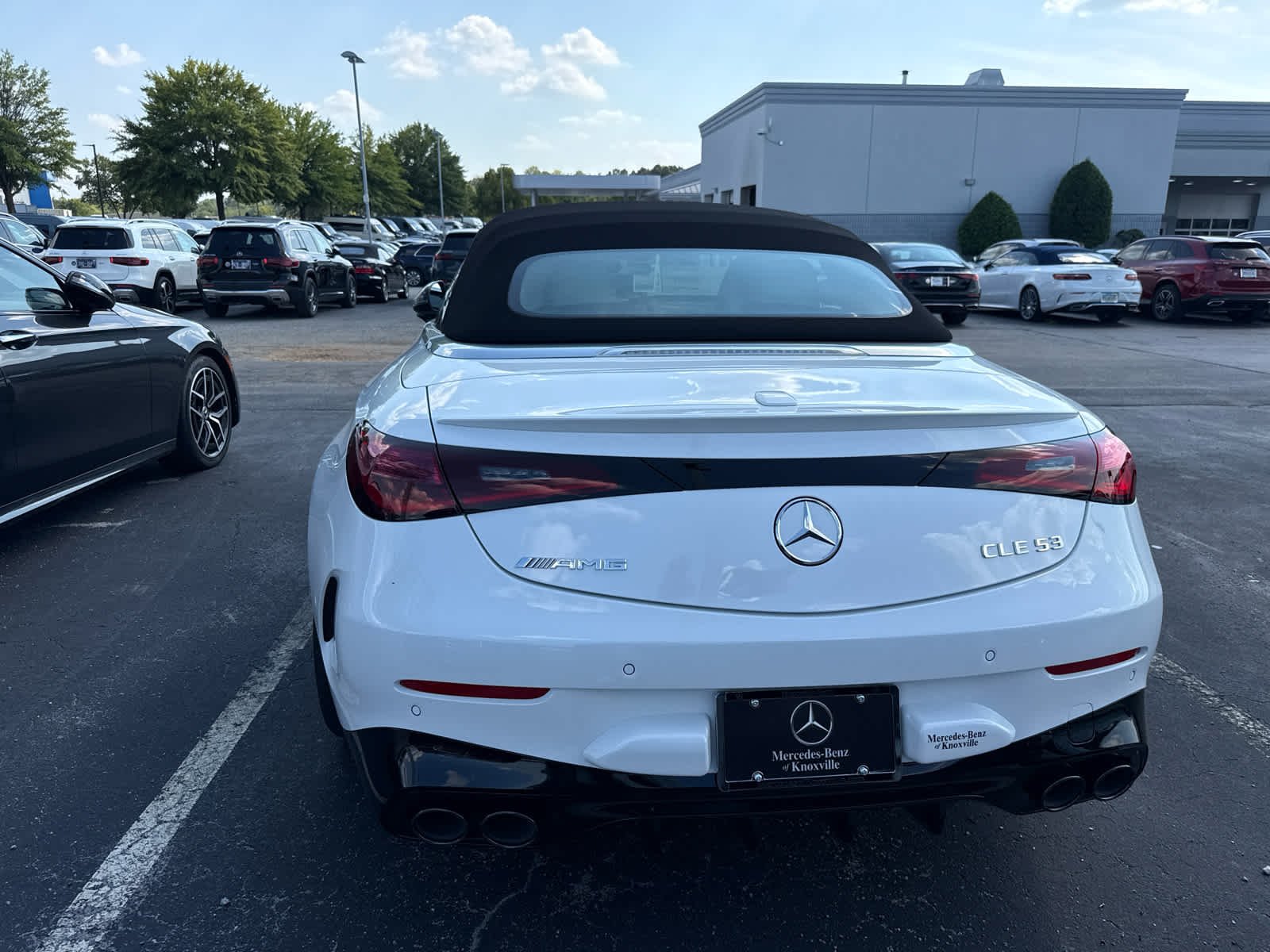 New 2027 MANUFAKTUR Moonlight White Metallic Mercedes-Benz AMG® CLE 53 image 3