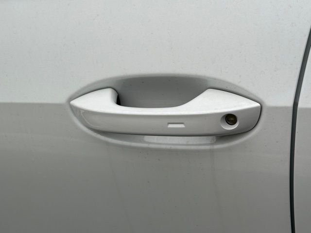 New 2026 Opal White Pearl Volkswagen 2.0T SE R-Line Black image 14