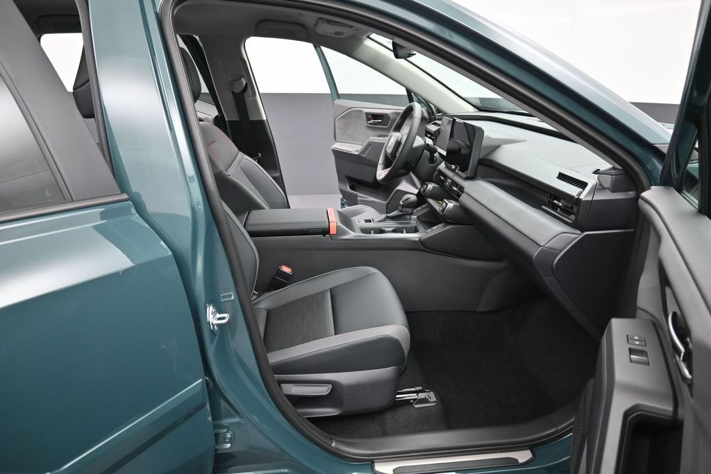 Used 2026  Toyota Woodland image 35