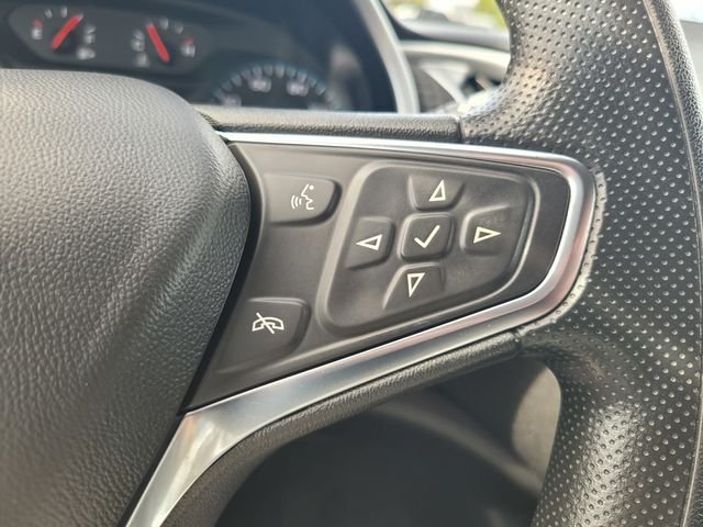 Used 2024 Gray Chevrolet LT image 27