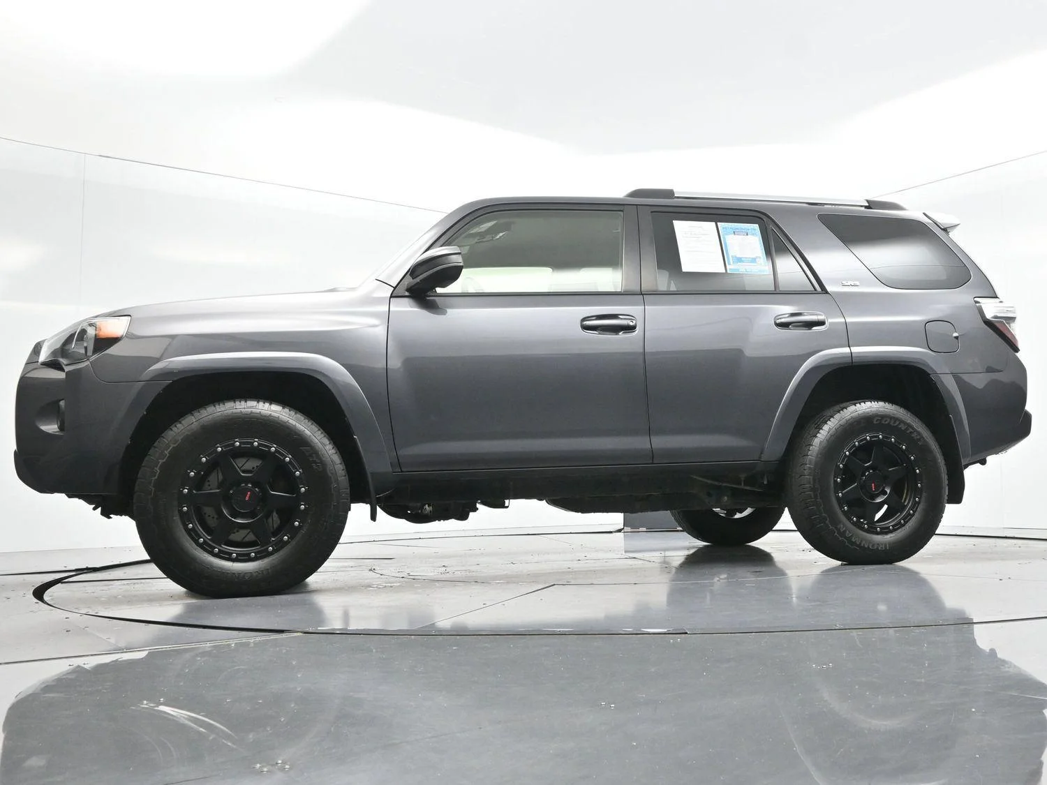 Used 2021 Magnetic Gray Metallic Toyota SR5 image 49