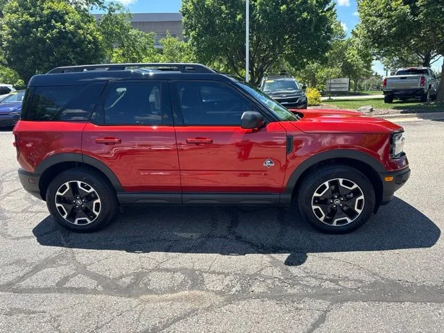 Used 2022 Red Ford Outer Banks image 7