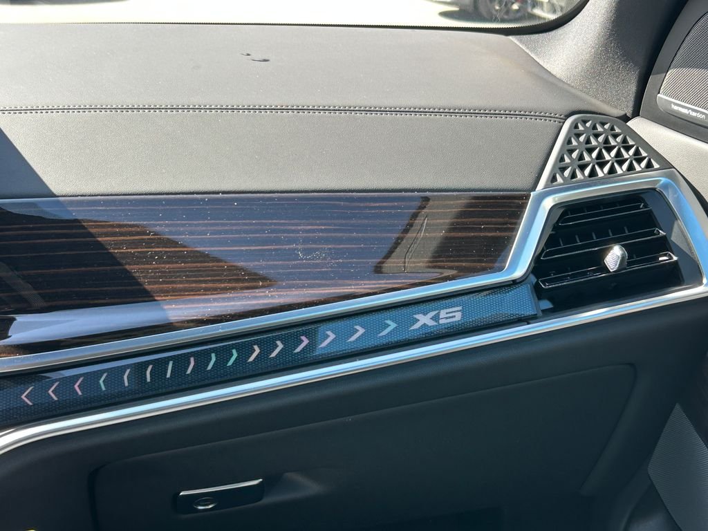 New 2026 Black Sapphire Metallic BMW xDrive40i image 26