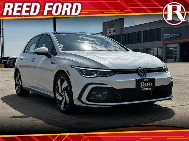 2023 Volkswagen Golf GTI SE