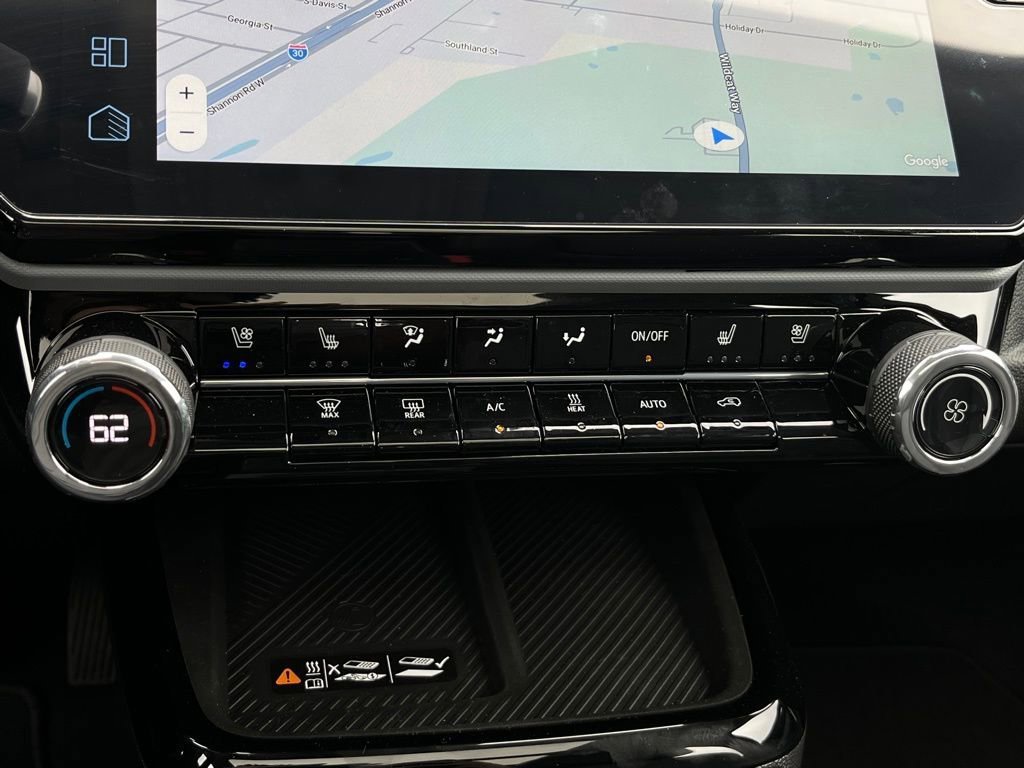 2027 Chevrolet Bolt RS - Photo 30
