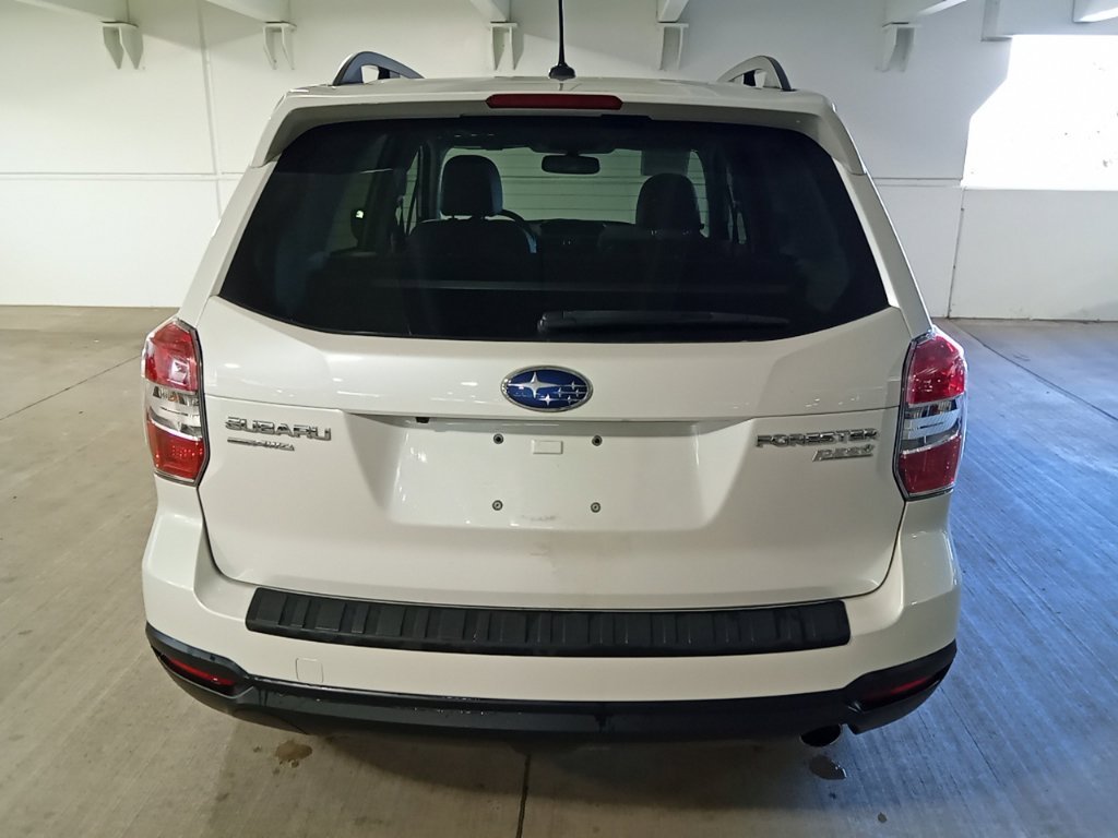 Used 2015 Satin White Pearl Subaru 2.5i Limited image 6