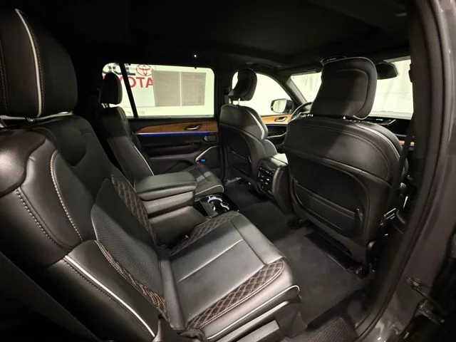 2023 Jeep Grand Cherokee L Summit Reserve - Photo 7