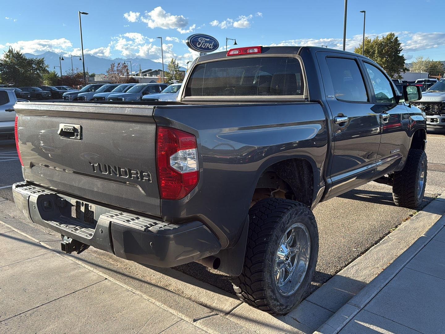 Used 2018 Magnetic Gray Metallic Toyota Limited image 3