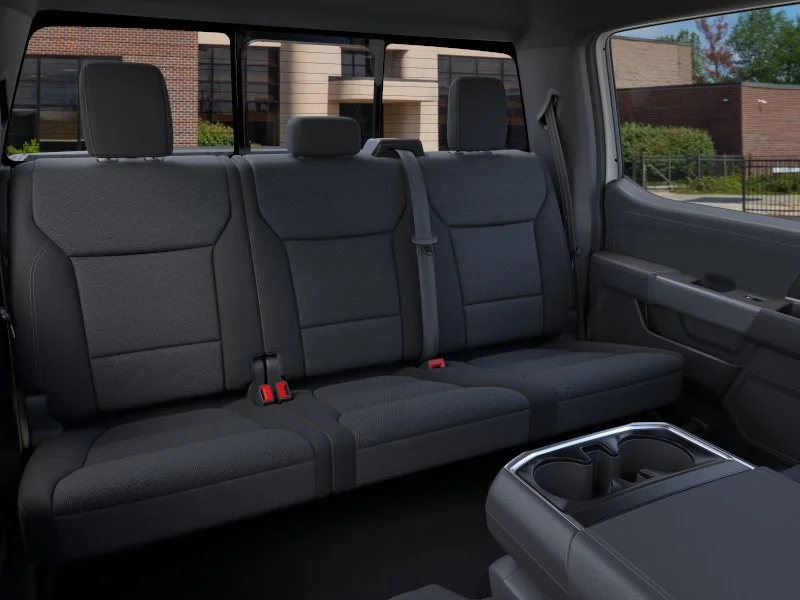 New 2026 Oxford White Ford XLT image 40