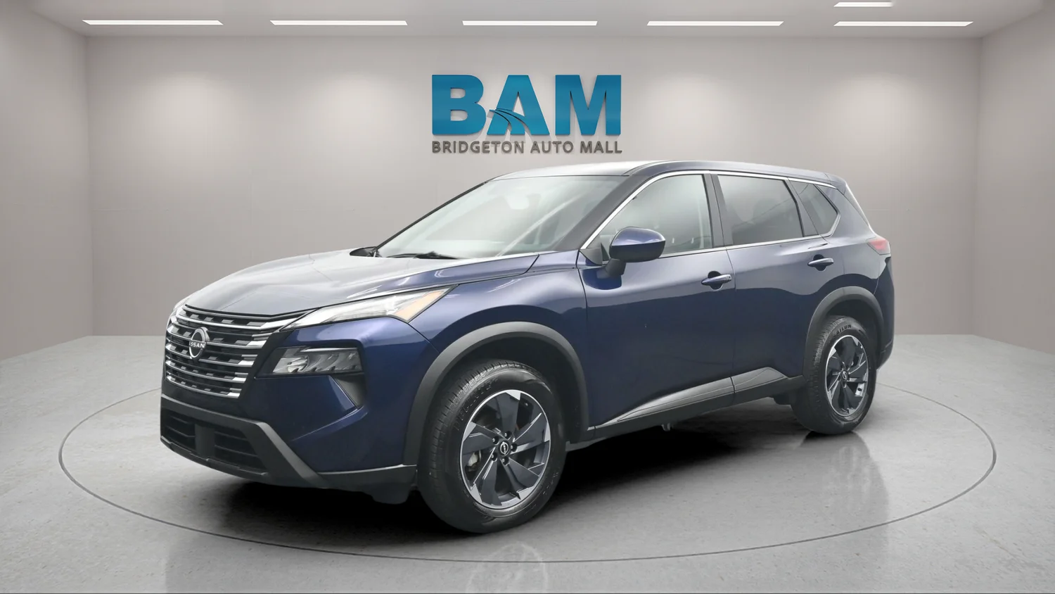Used 2025 Blue Nissan SV image 4