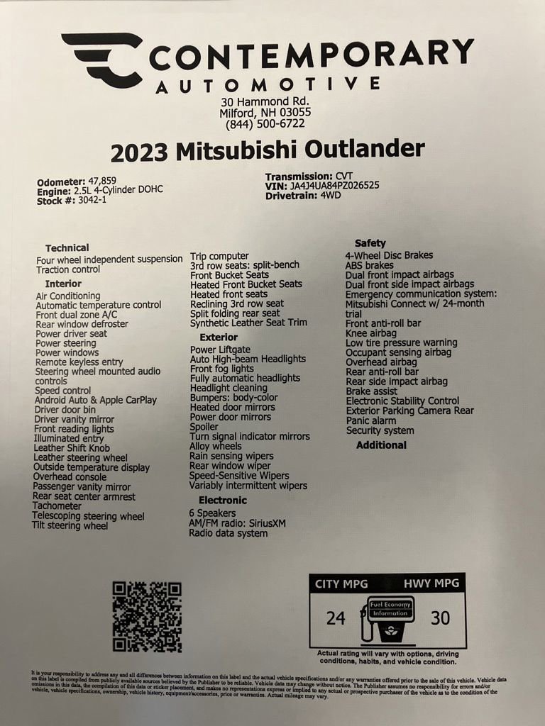 Used 2023  Mitsubishi SE image 33