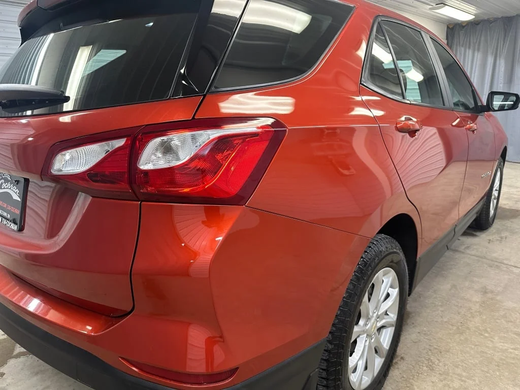 2020 Chevrolet Equinox LS - Photo 24