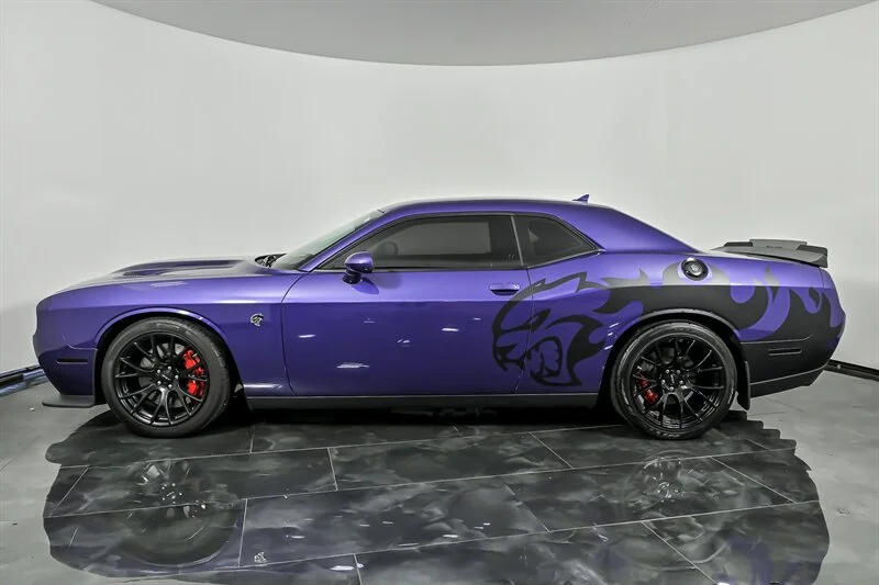 Used 2016 Plum Crazy Pearl Coat Dodge SRT Hellcat image 6