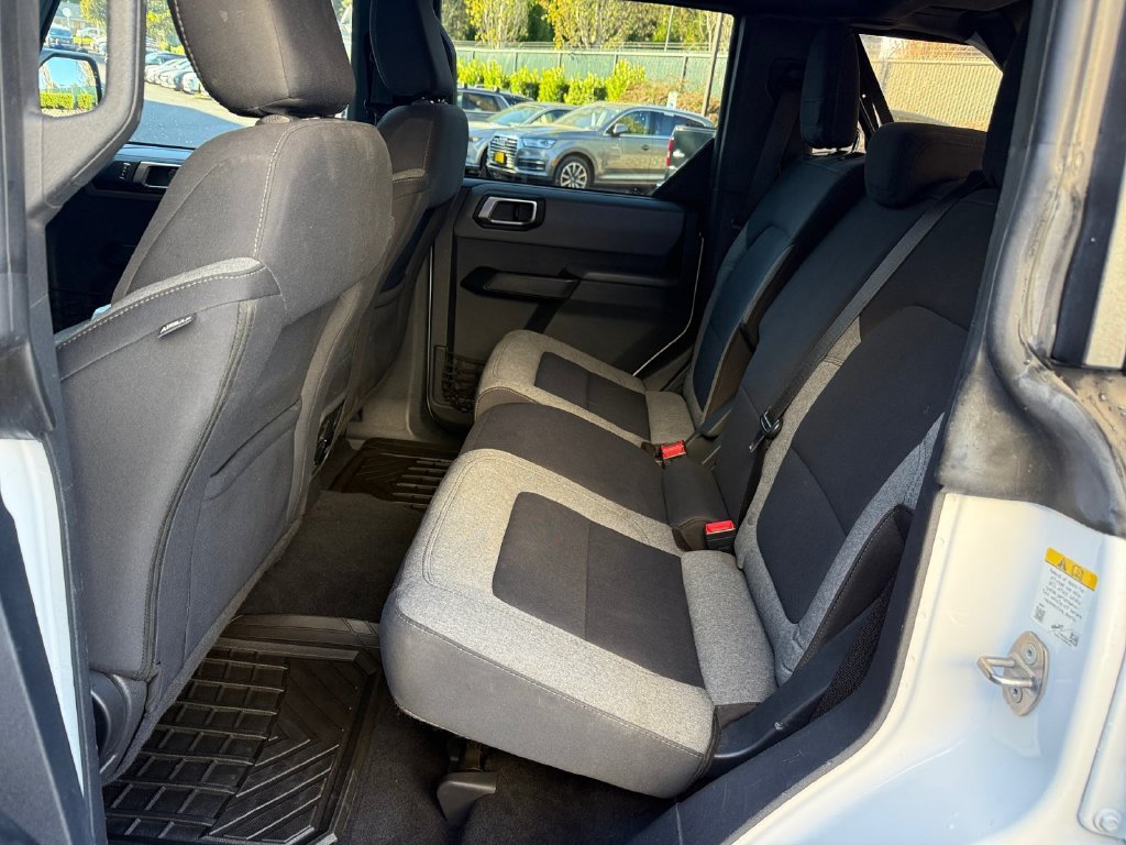 Used 2022 White Ford Big Bend image 19