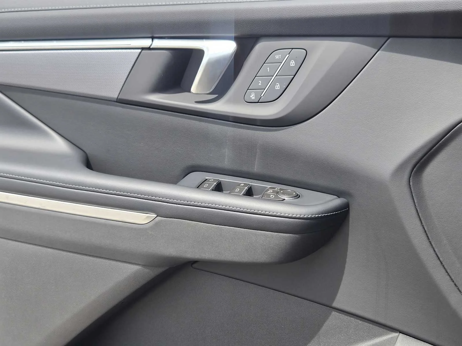 New 2027 Ebony Twilight Metallic Buick Sport Touring image 15