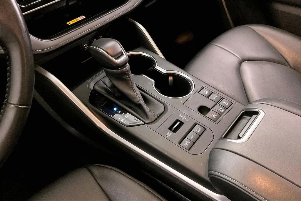 Used 2023 Gray Toyota XLE image 19