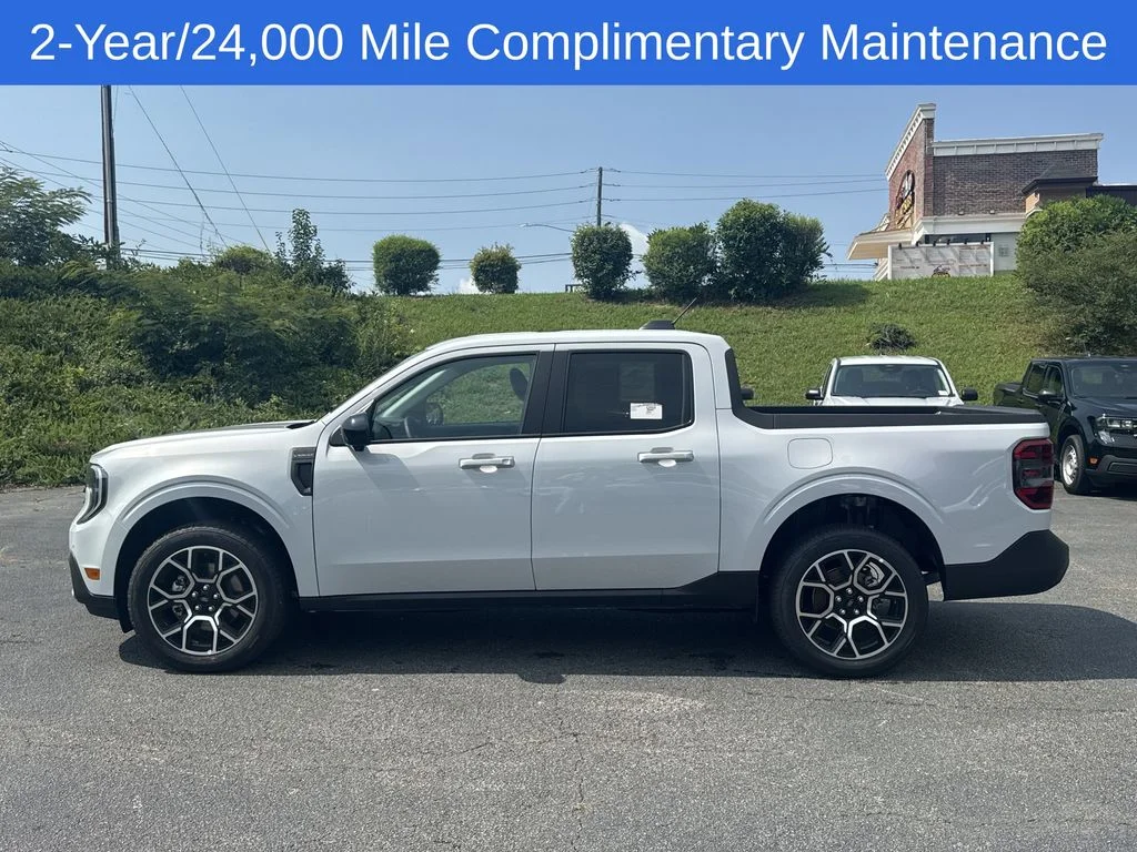 New 2026 White Ford Lariat image 4