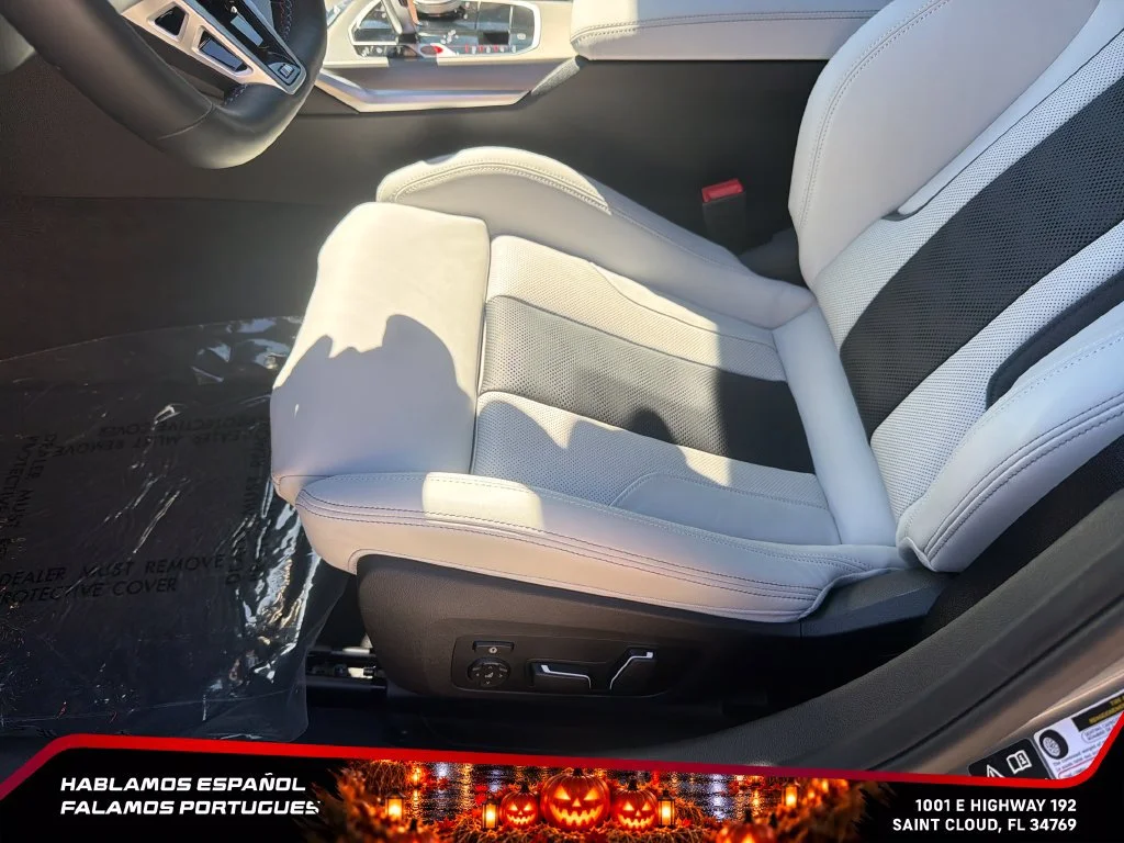Used 2027 Gray BMW Competition xDrive image 15