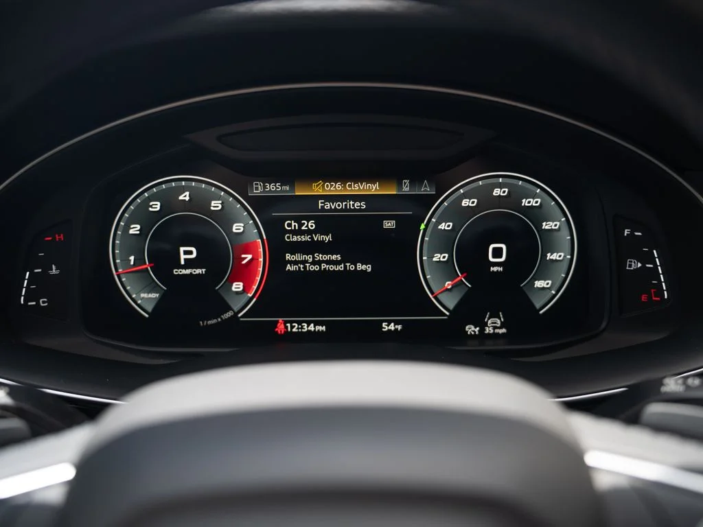 Used 2021 Gray Audi 55 Prestige image 25