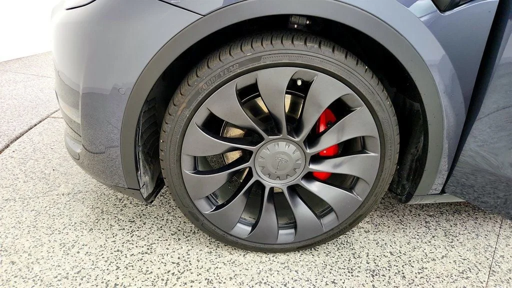 Used 2022 Midnight Silver Metallic Tesla Performance AWD image 9