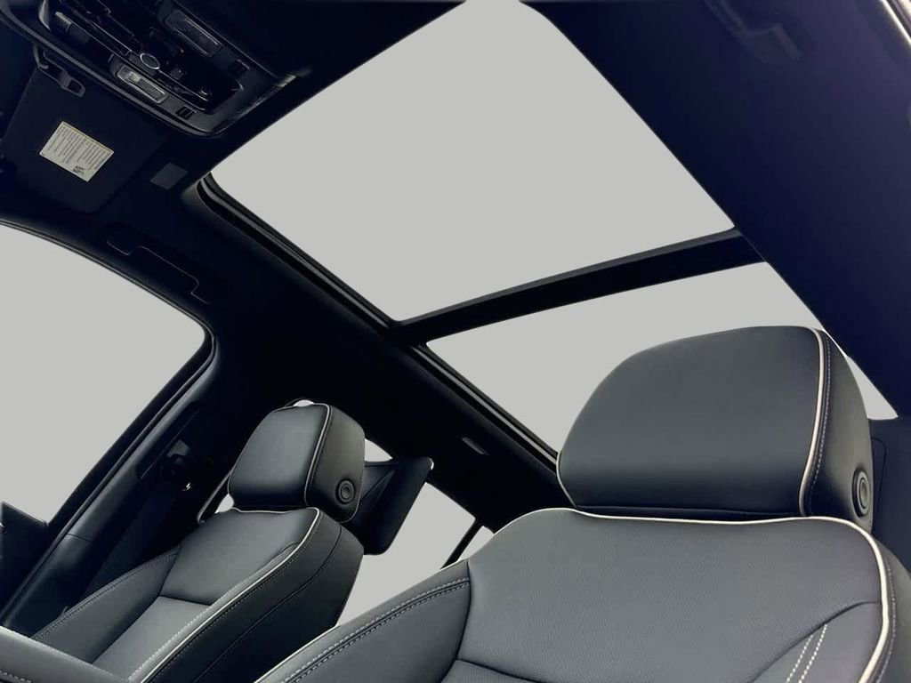 2026 Chevrolet Tahoe Premier - Photo 23