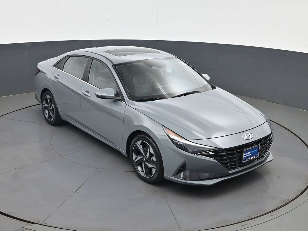 Used 2021 Gray Hyundai Limited image 16