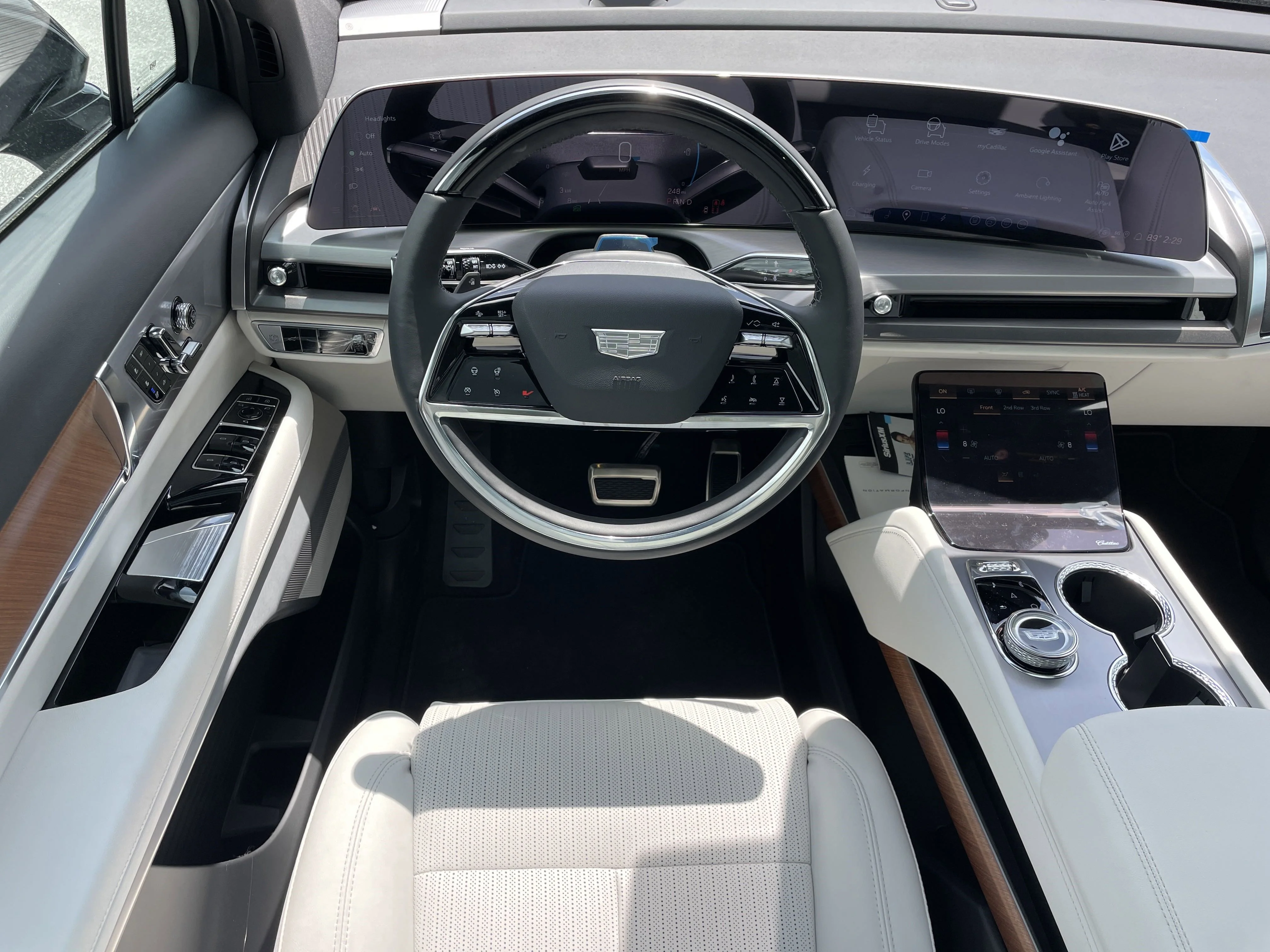 2026 Cadillac VISTIQ Luxury - Photo 18