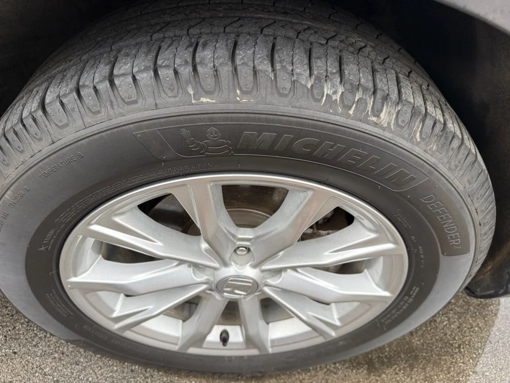 Used 2023 Gray Honda EX-L image 11