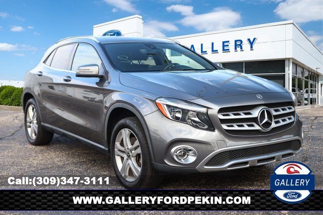 Used 2020 Gray Mercedes-Benz GLA 250 image 1