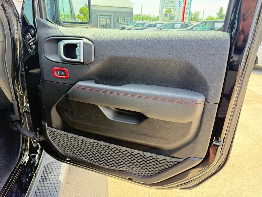 Used 2023 Black Jeep Rubicon image 27