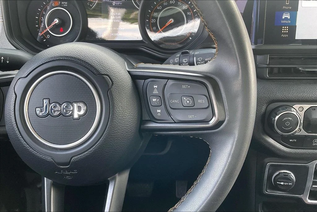 Used 2024 Black Jeep Sport S image 18