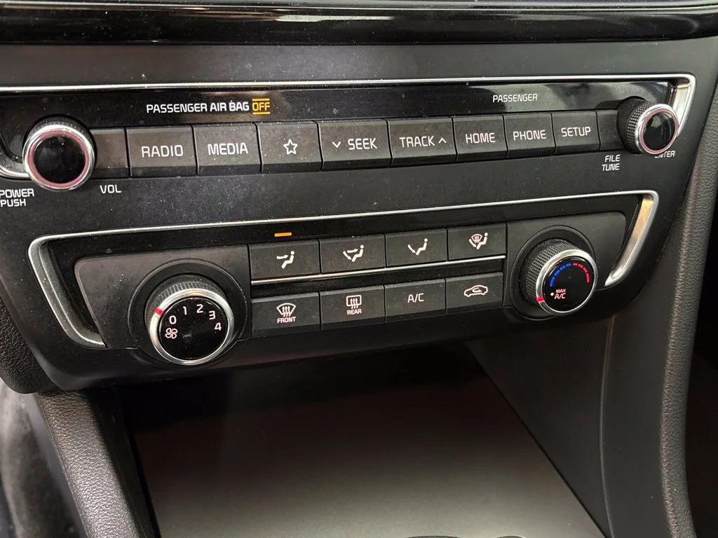 Used 2019 Blue Kia LX image 40