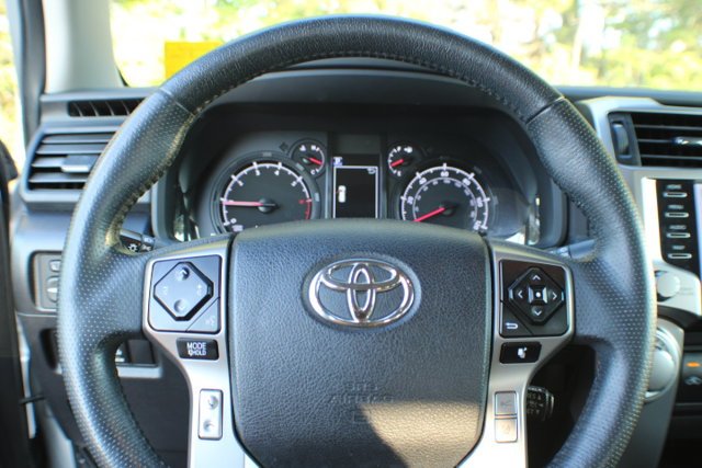Used 2020 Classic Silver Metallic Toyota SR5 Premium image 8