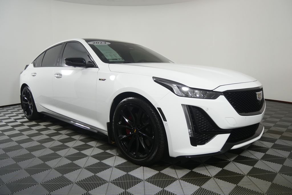 Used 2024 Summit White Cadillac V-Series image 8