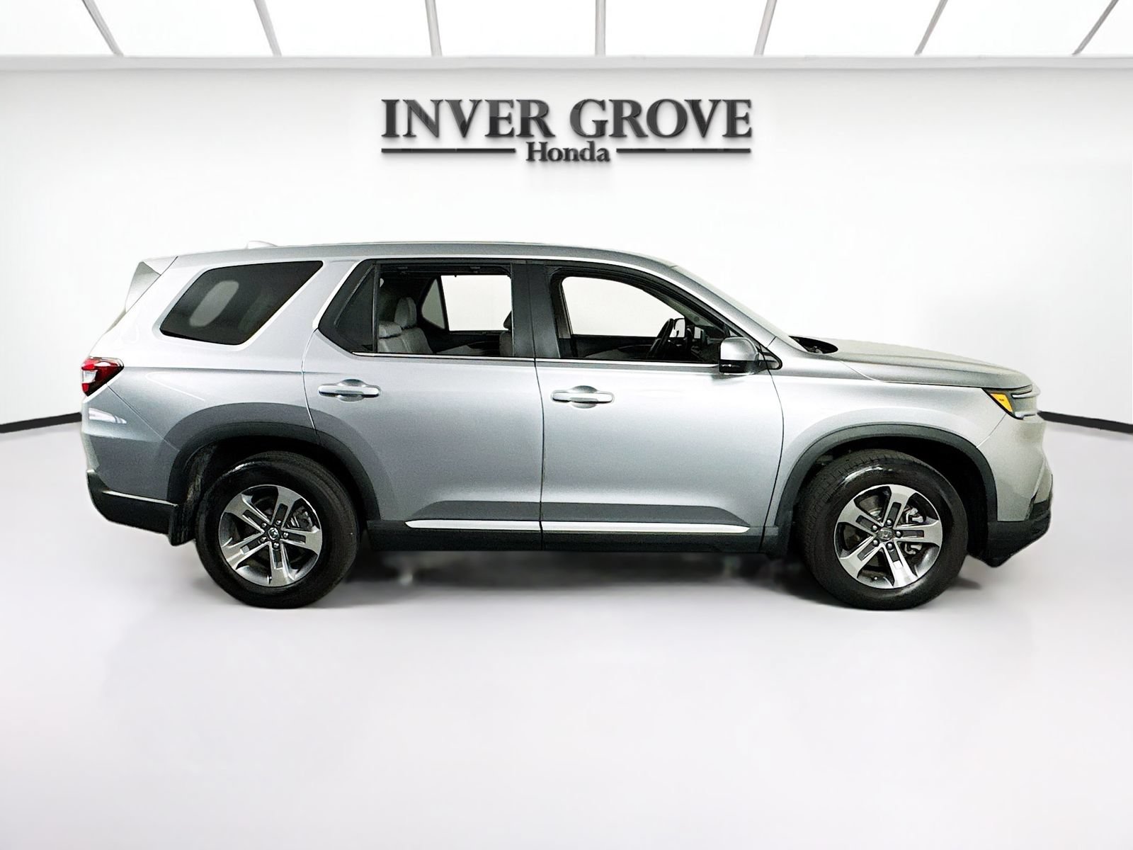 2025 Honda Pilot EX-L - Photo 23