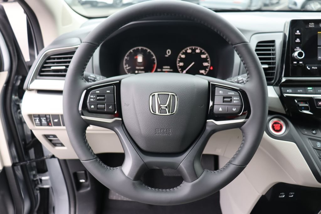New 2026 Solar Silver Metallic Honda EX-L image 33