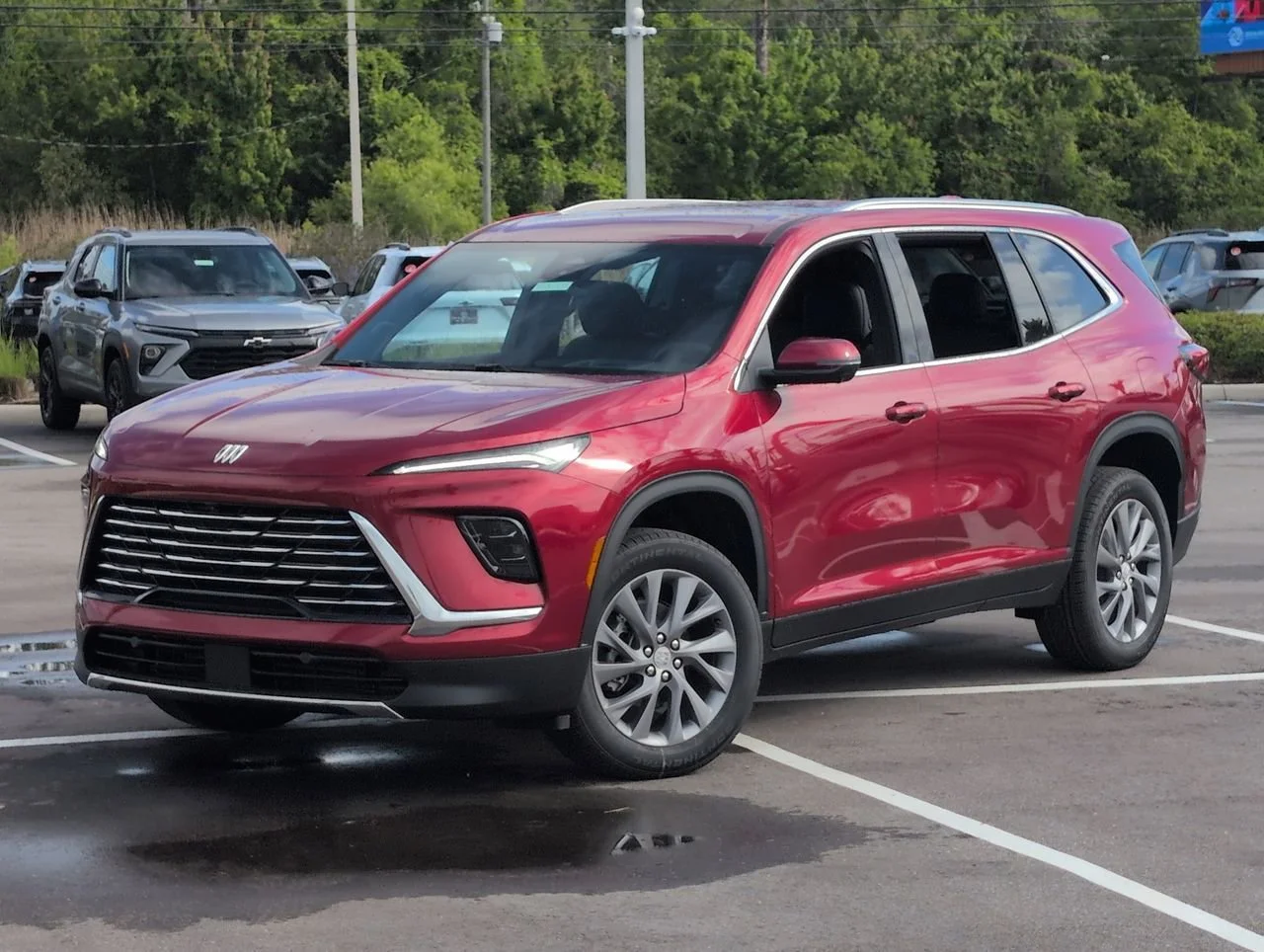 2026 Buick Enclave Preferred's photo