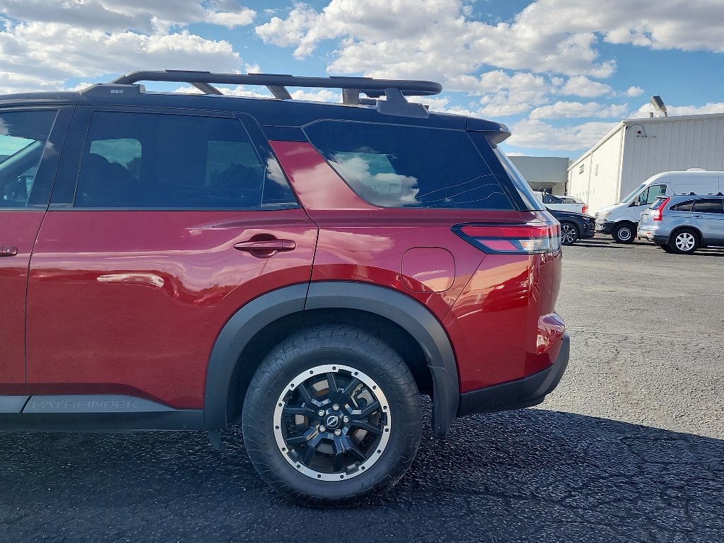 Used 2024 Scarlet Ember Nissan Rock Creek image 9