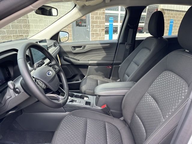 New 2026 Silver Ford Active image 12