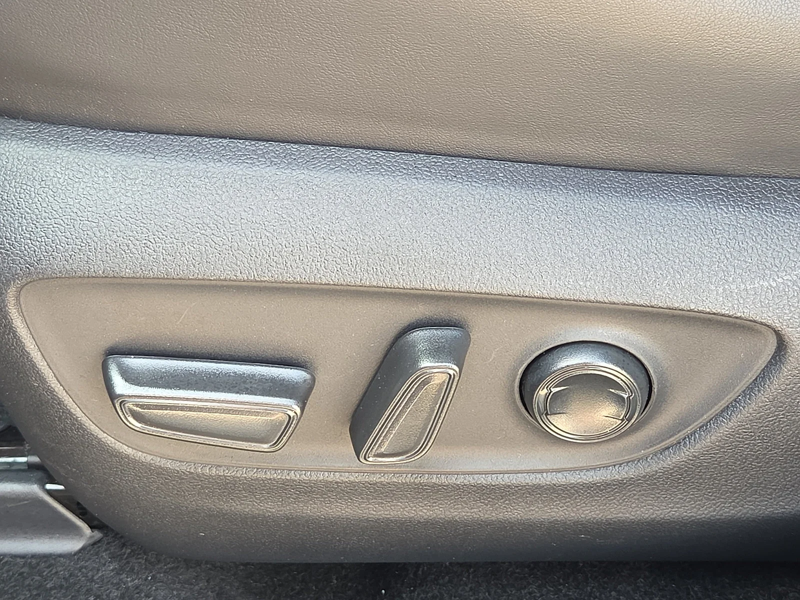 Used 2024 Magnetic Gray Metallic Toyota Limited image 14