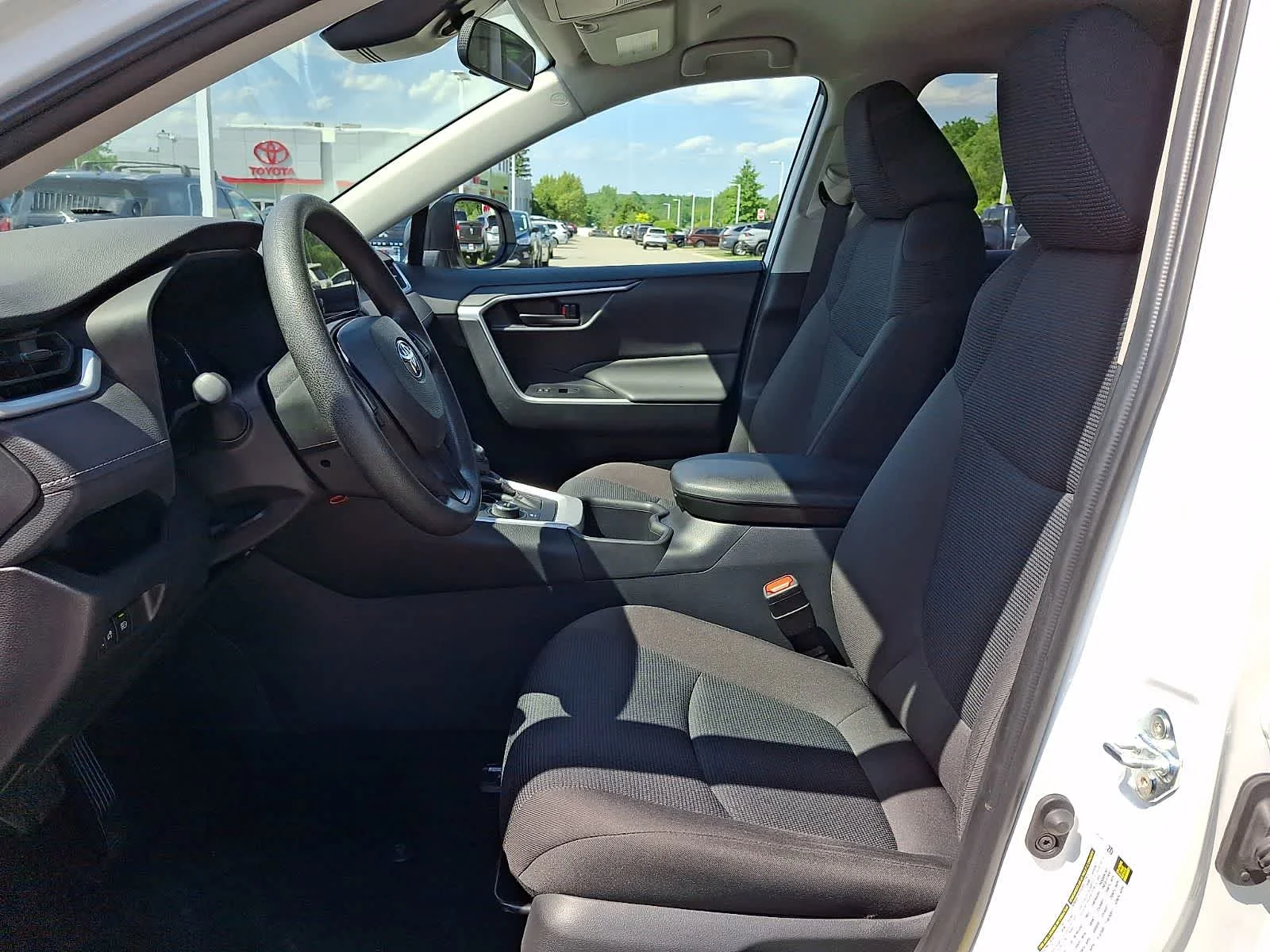 Certified Used 2025 Ice Cap Toyota Hybrid LE image 17