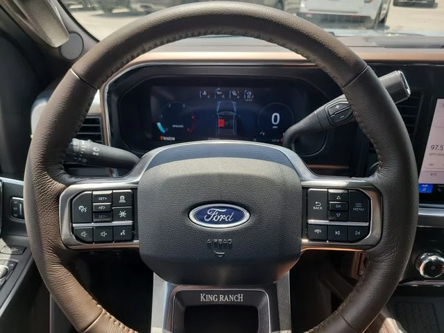 New 2026 Gray Metallic Ford King Ranch image 31