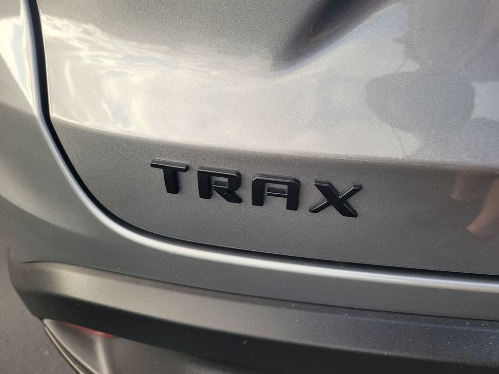 2024 Chevrolet Trax RS - Photo 11