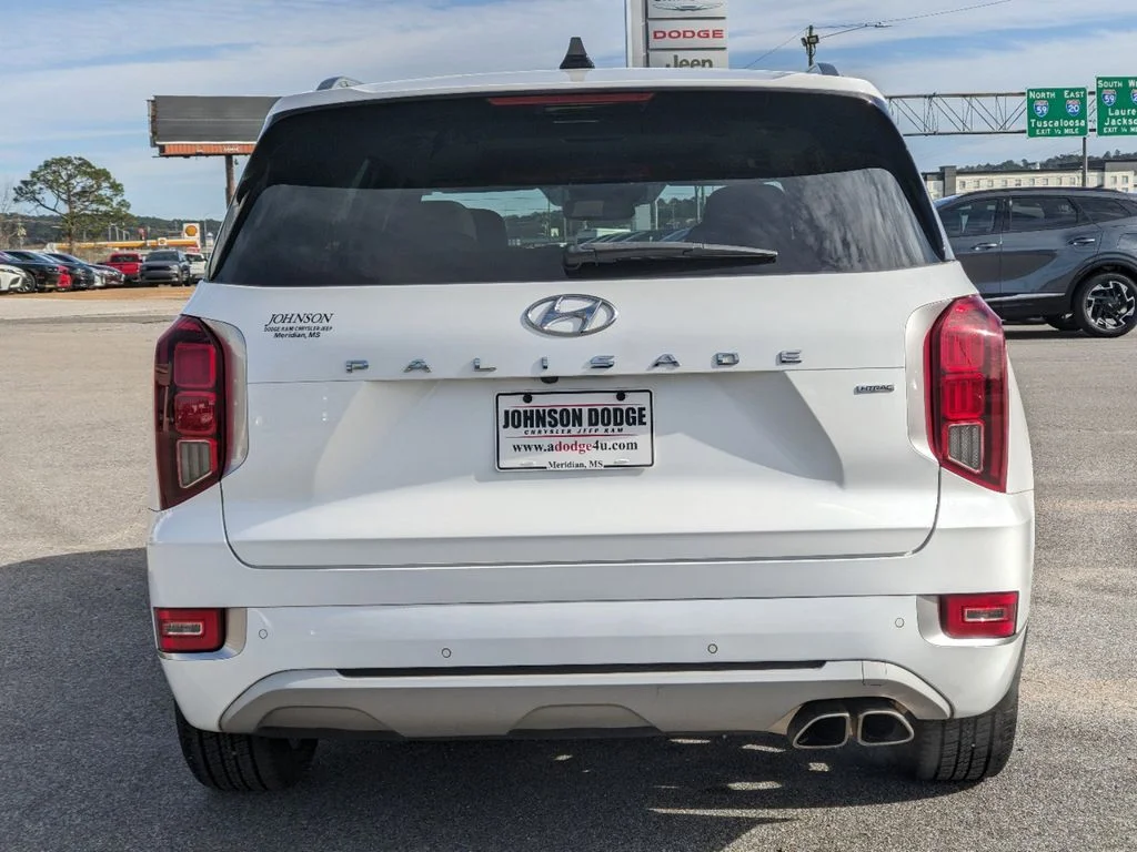 Used 2022 White Hyundai Limited AWD image 4