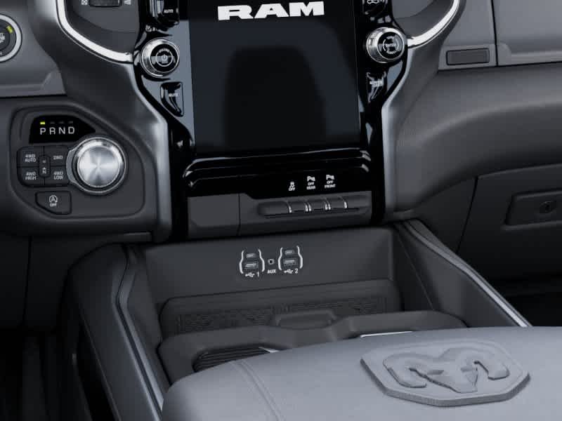 New 2027 Diamond Black Crystal Pearlcoat Ram Laramie image 24